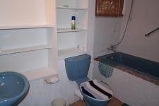 Bathroom 1 - 5 square meters of property in Darling