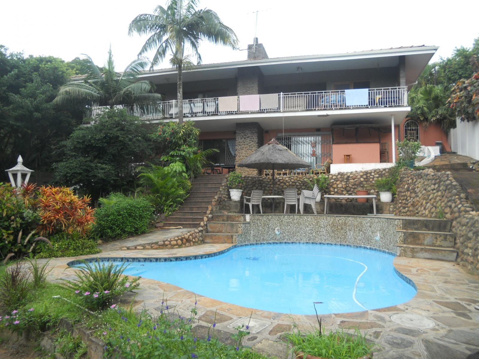 Front View of property in Amanzimtoti 