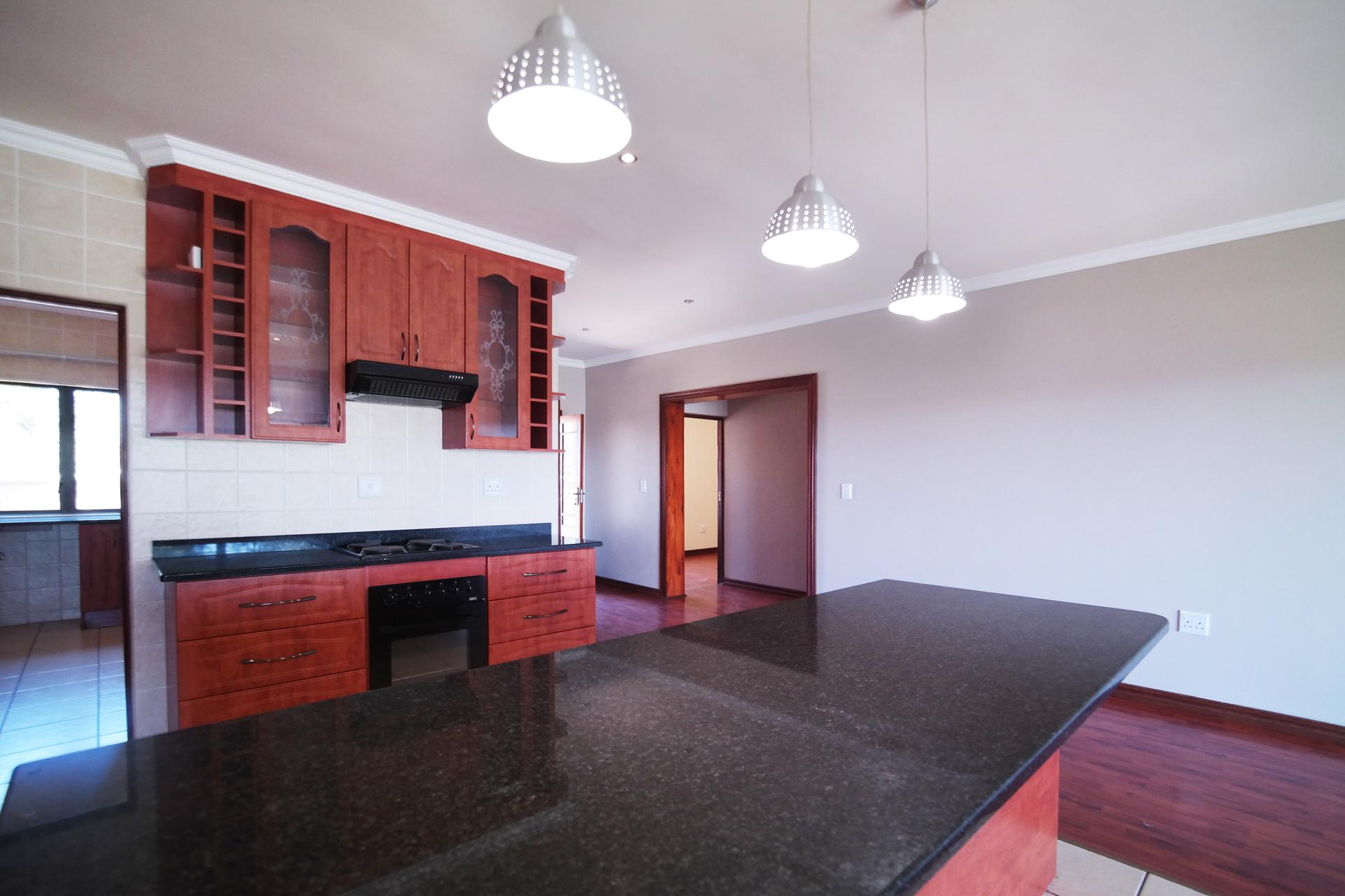 Kitchen - 12 square meters of property in Silverwoods Country Estate