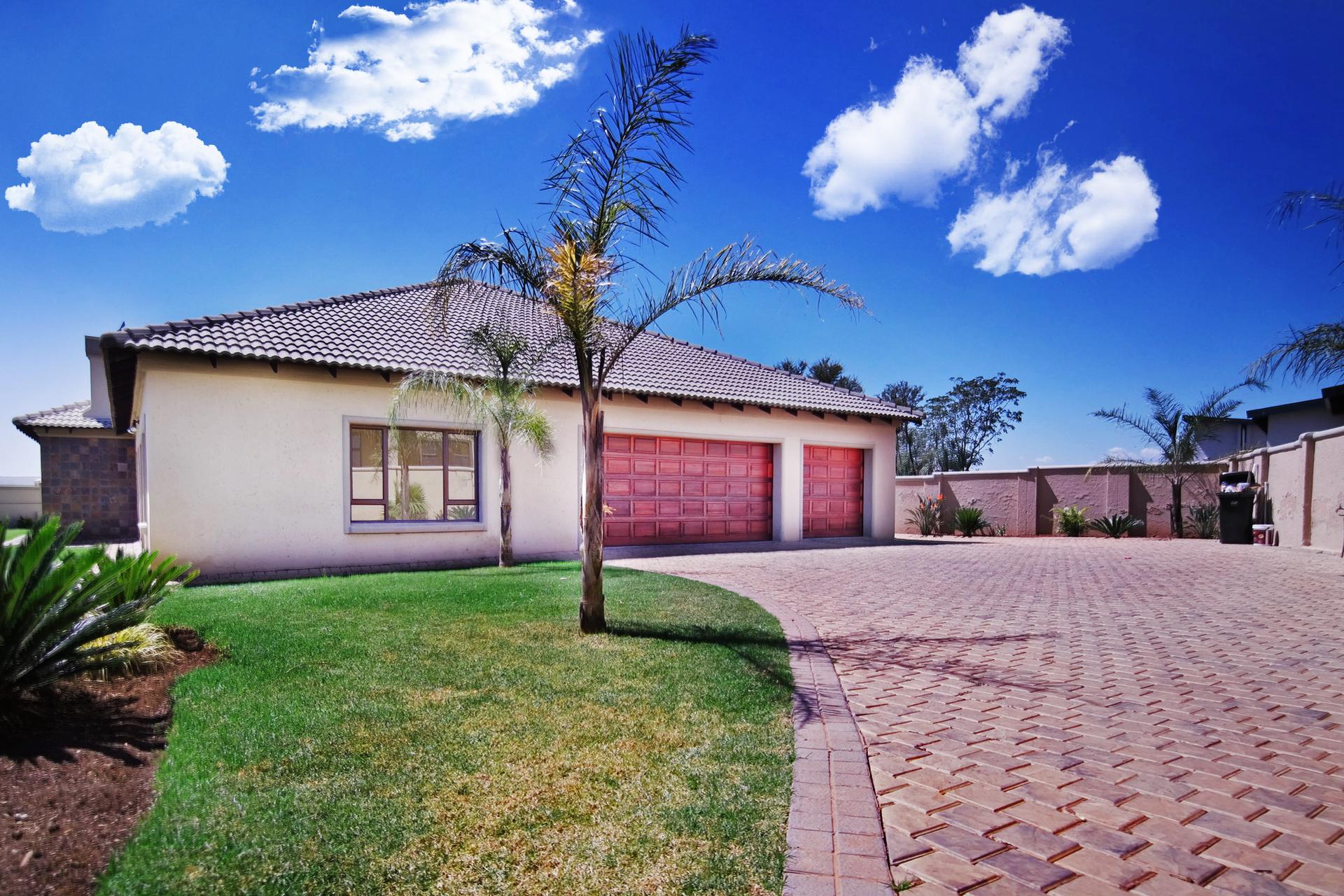 Front View of property in Silverwoods Country Estate