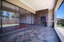 Patio - 3 square meters of property in Silverwoods Country Estate