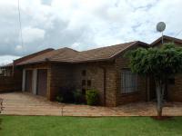 3 Bedroom 2 Bathroom Duet for Sale for sale in Chantelle