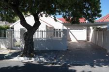 4 Bedroom 2 Bathroom House for Sale for sale in Diep River