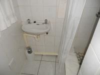 Bathroom 1 - 3 square meters of property in Heidelberg (WC)