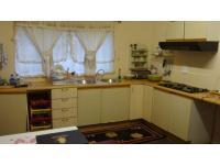 Kitchen of property in Villiers