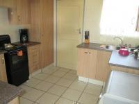 Kitchen - 25 square meters of property in Elspark