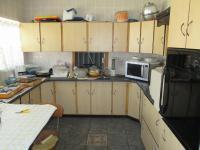 Kitchen - 25 square meters of property in Elspark