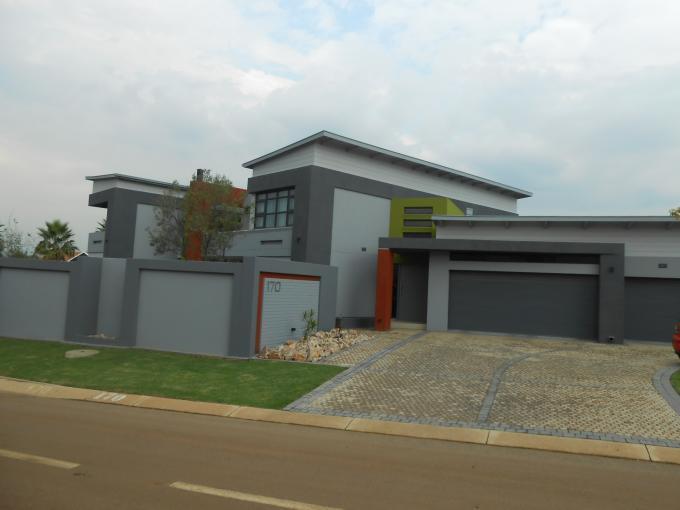 5 Bedroom House for Sale For Sale in Silver Lakes Golf Estate - Home Sell - MR108328