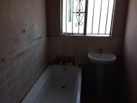 Bathroom 1 - 5 square meters of property in Randburg