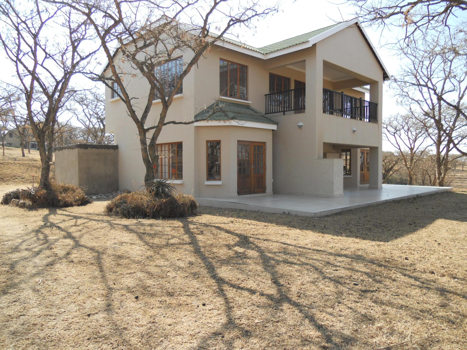 4 Bedroom House for Sale For Sale in Winterton Private Sal