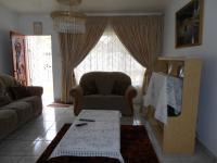Lounges - 17 square meters of property in Springs