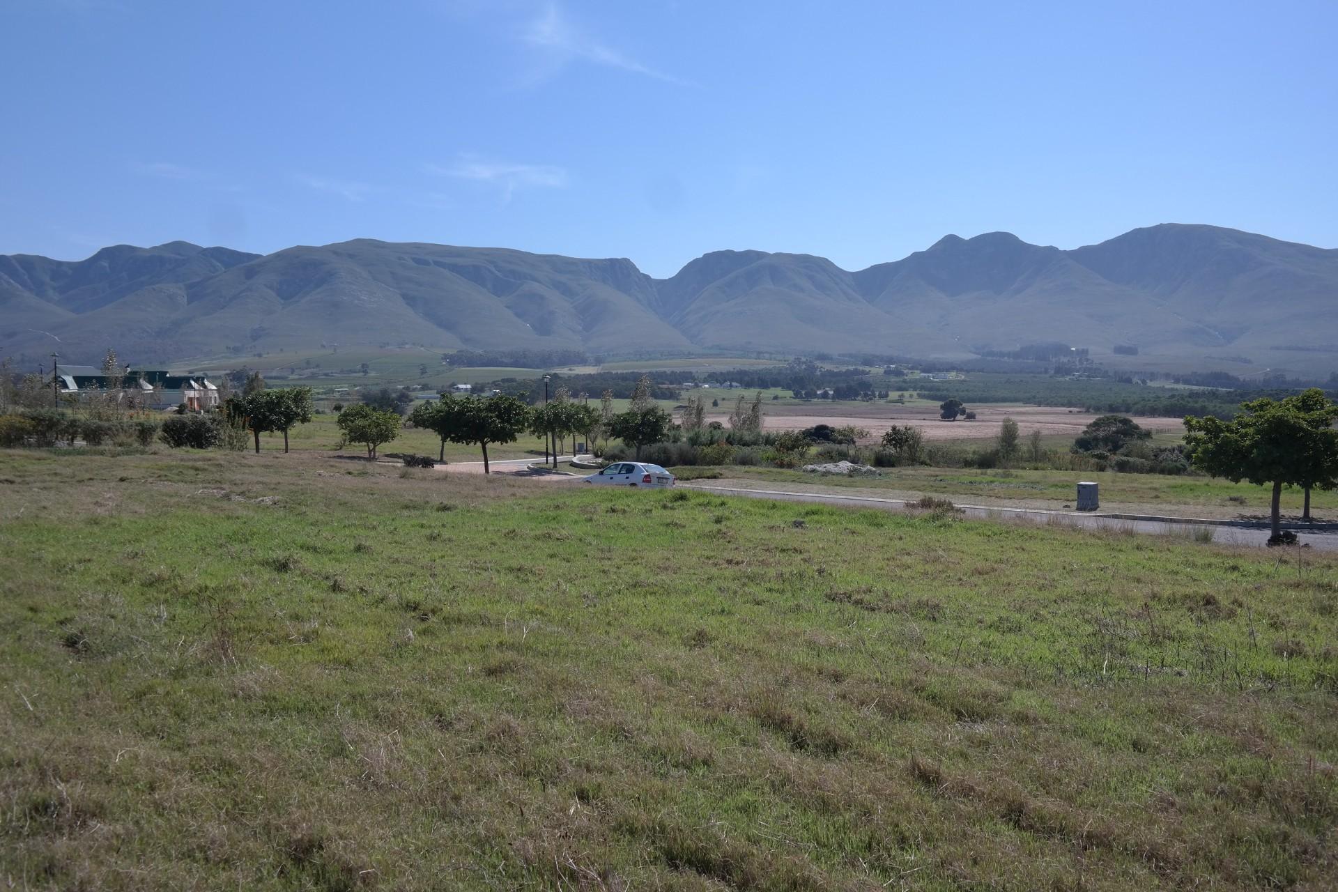 Front View of property in Stanford