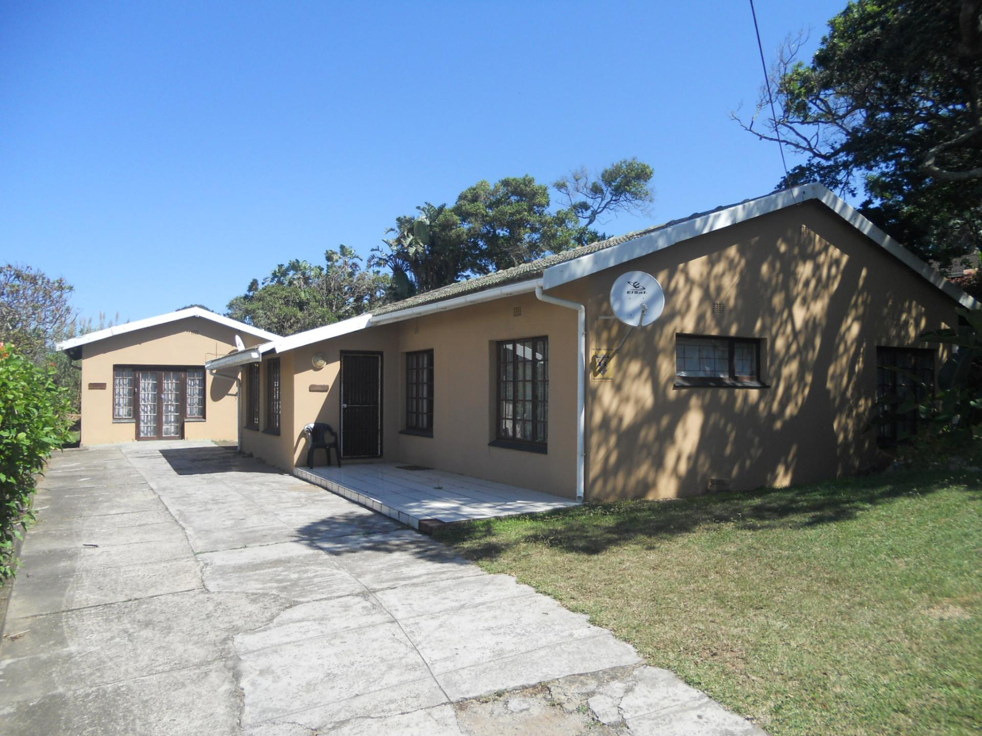 Front View of property in Pennington