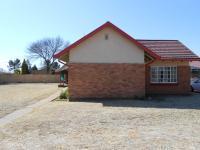 Front View of property in Vierfontein
