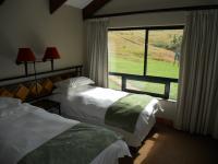 Bed Room 1 - 12 square meters of property in Bergville