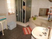 Main Bathroom - 9 square meters of property in Heidelberg - GP