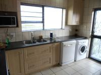 Kitchen - 15 square meters of property in Hartenbos