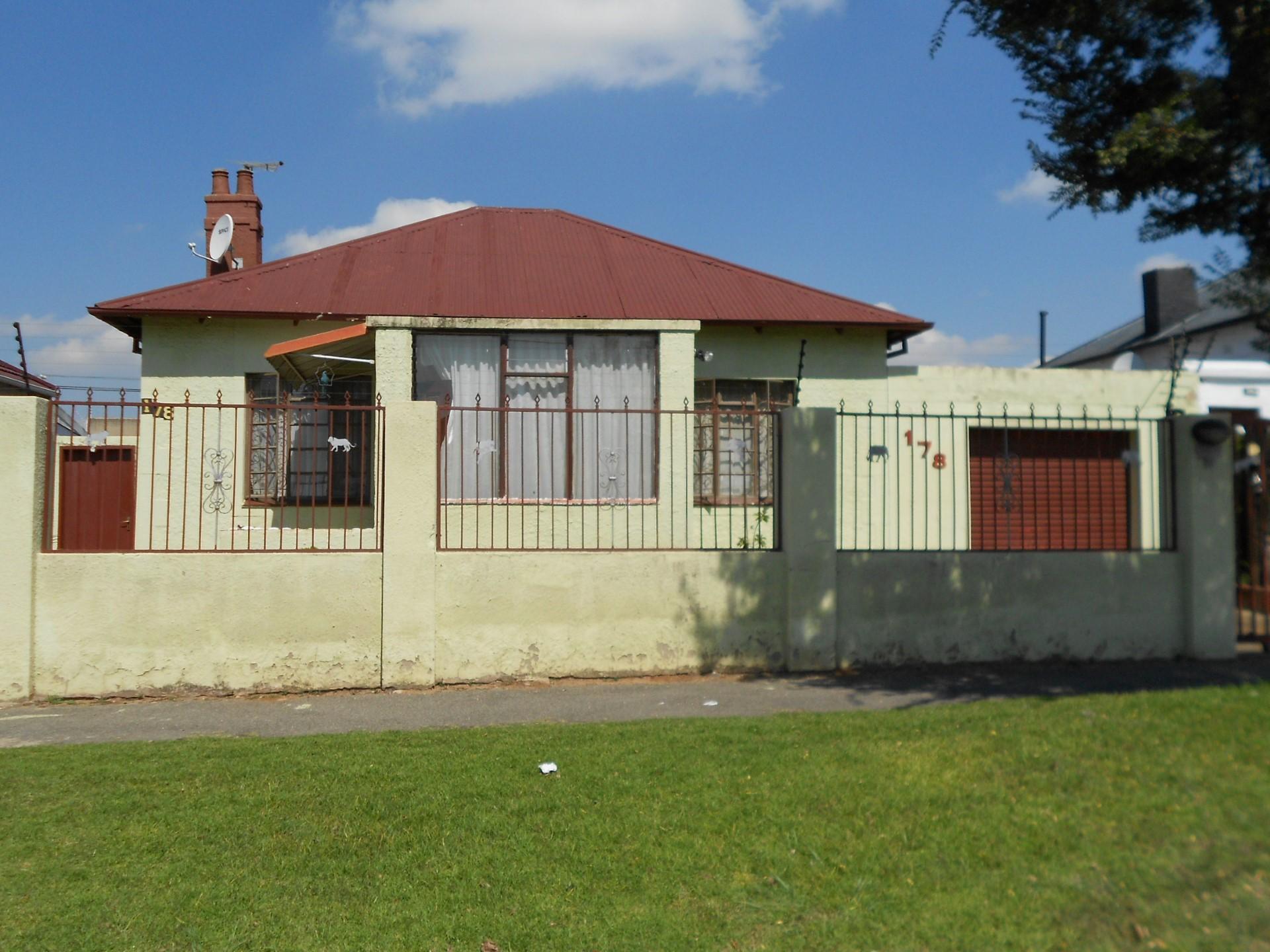 Front View of property in Kenilworth - JHB