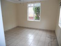 Lounges - 36 square meters of property in Umkomaas