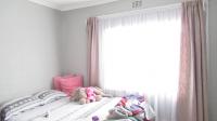 Bed Room 2 of property in Eldorado Park AH