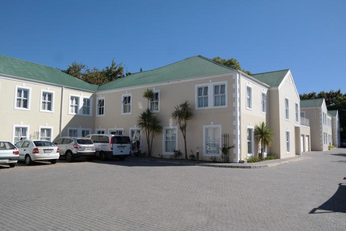 1 Bedroom Retirement Home for Sale For Sale in Durbanville   - Home Sell - MR109347