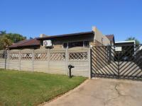 Front View of property in Birchleigh North