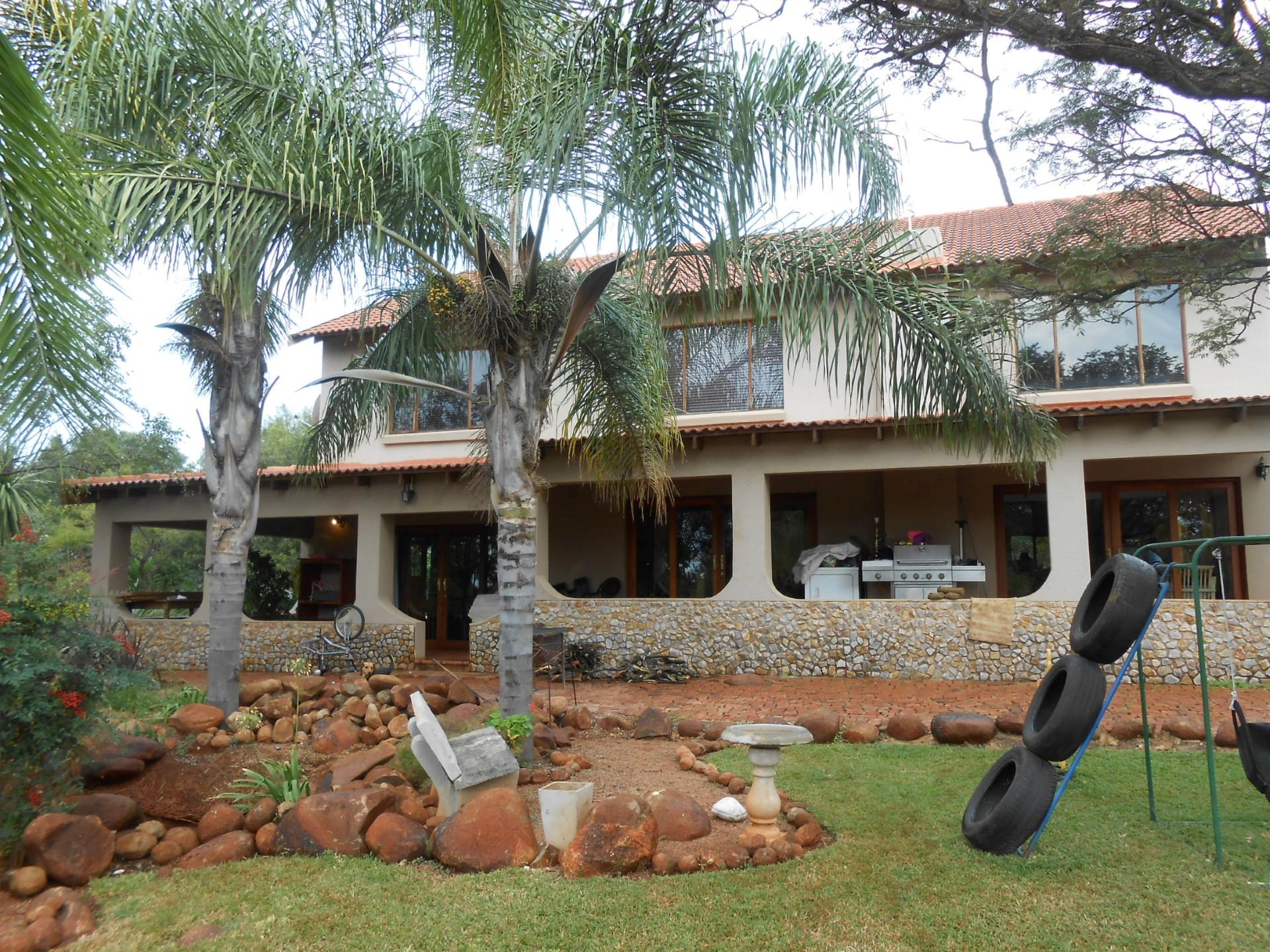 Front View of property in Zeekoegat