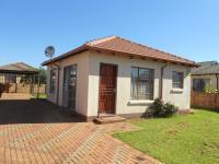 Front View of property in The Orchards