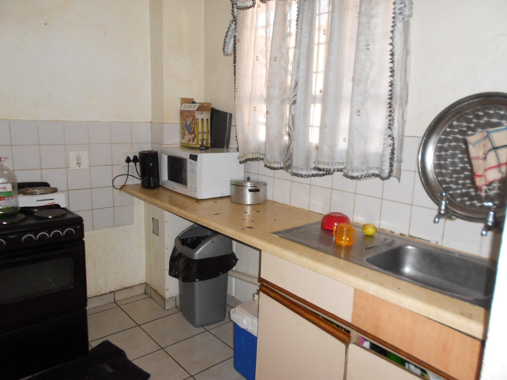Kitchen - 9 square meters of property in Benoni