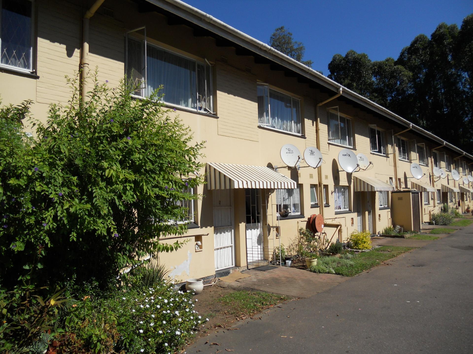 Front View of property in Pinetown 