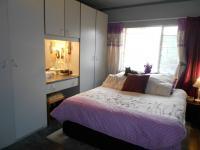 Main Bedroom - 18 square meters of property in Kempton Park