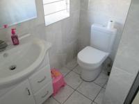 Main Bathroom - 6 square meters of property in Winchester Hills