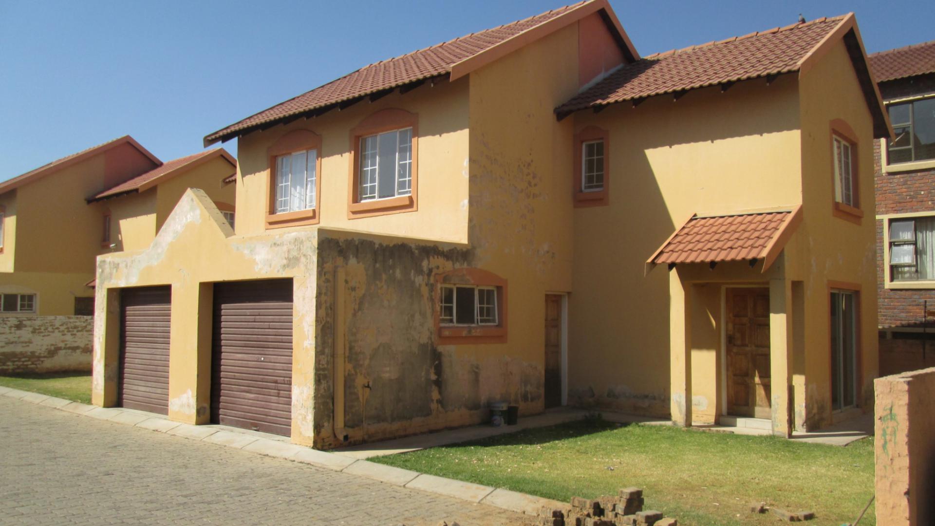 Front View of property in Bergsig - Heidelberg