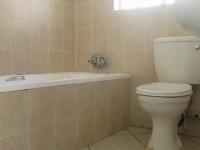 Main Bathroom - 5 square meters of property in Bergsig - Heidelberg