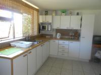 Kitchen - 47 square meters of property in Jeffrey's Bay
