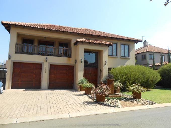 4 Bedroom House for Sale For Sale in Rietvalleirand - Private Sale - MR110234