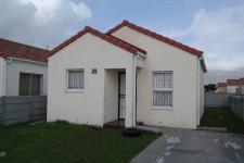 2 Bedroom 1 Bathroom House for Sale for sale in Strand