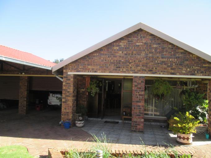 3 Bedroom House for Sale For Sale in Meyerton - Private Sale - MR110411