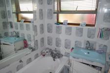 Bathroom 1 - 5 square meters of property in Strandfontein