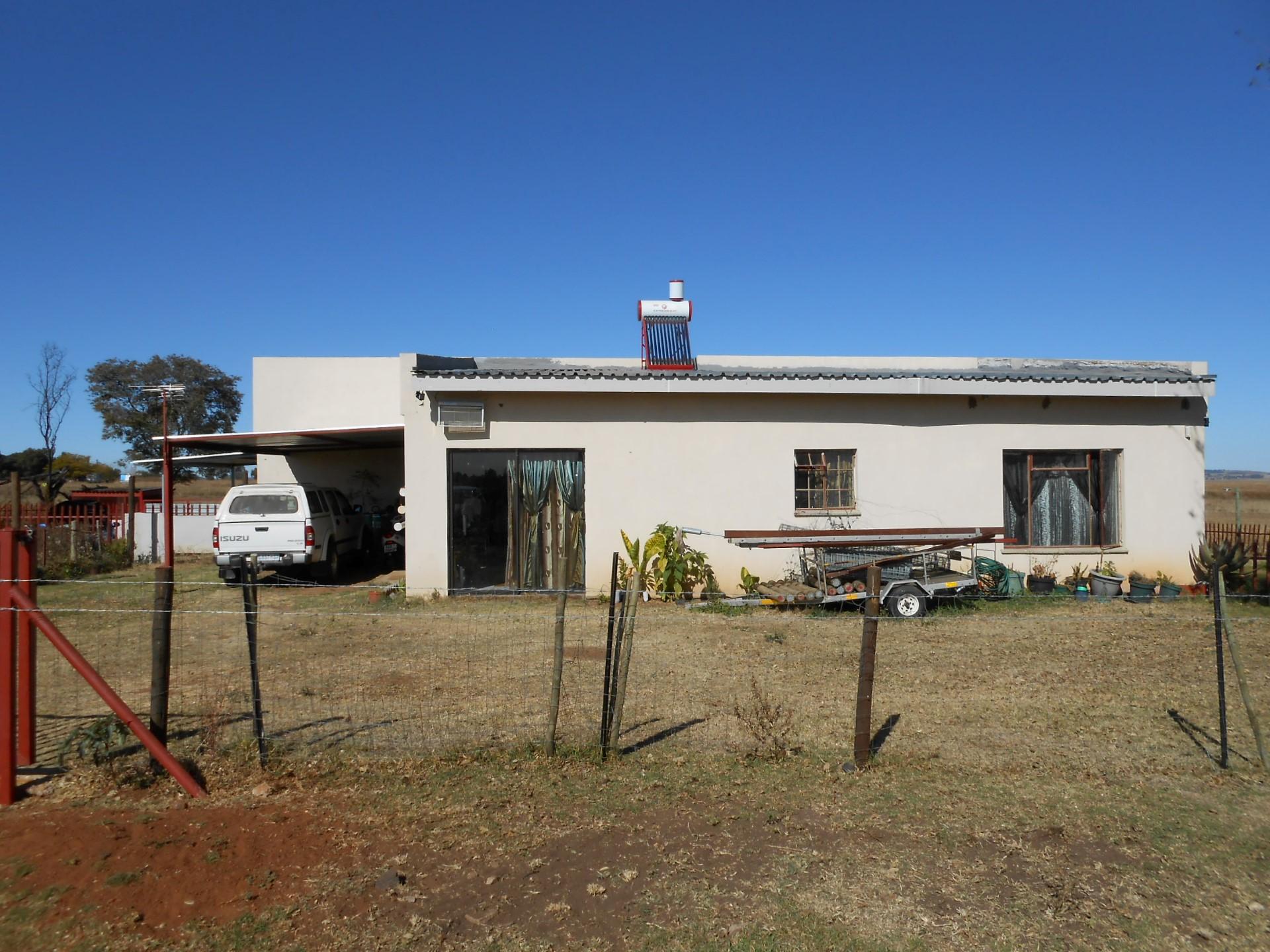 Front View of property in Helderstrome AH