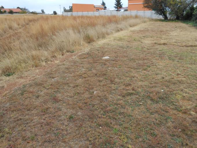 Land for Sale For Sale in Vaal Oewer - Home Sell - MR110488