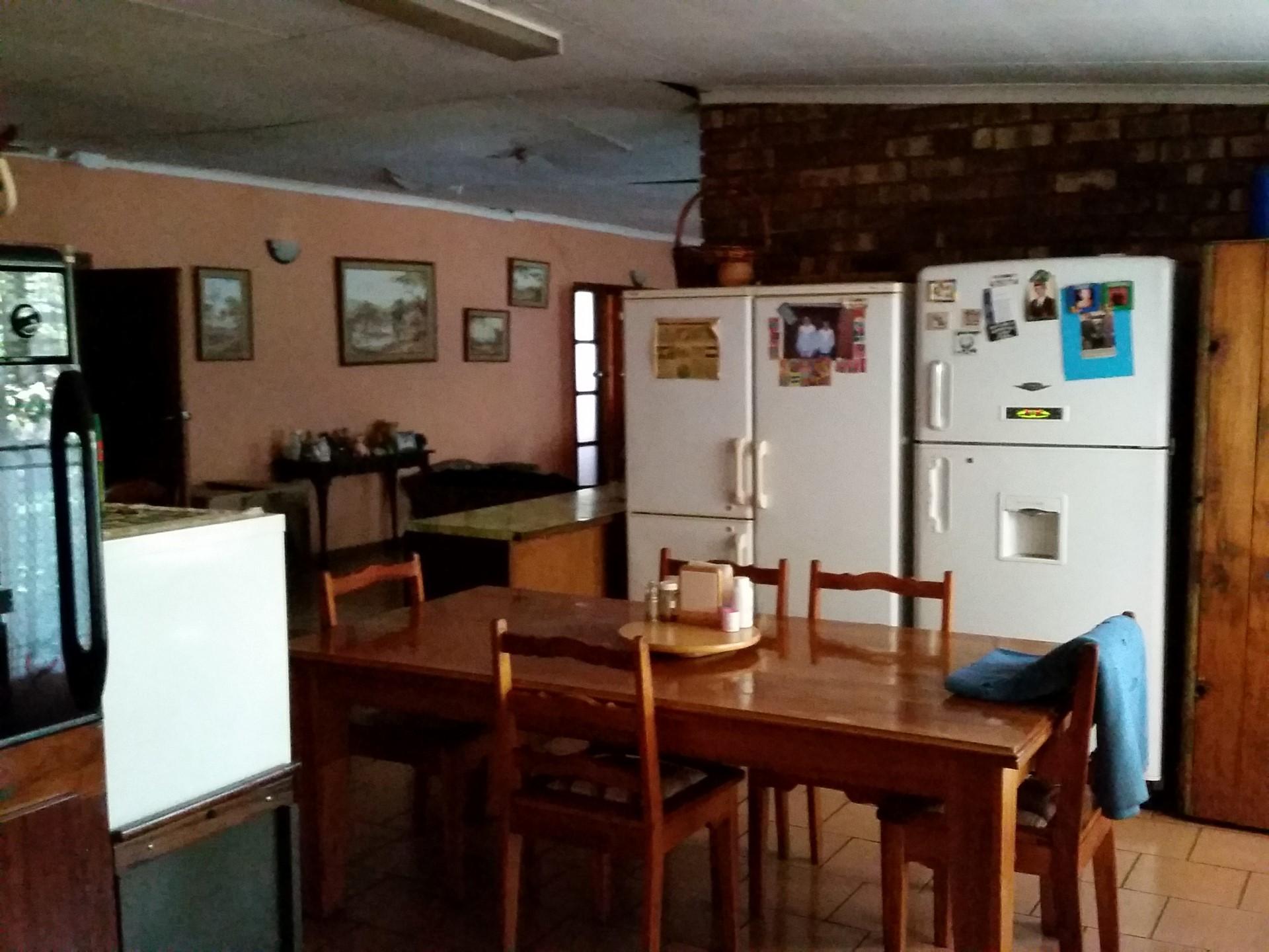 Kitchen - 52 square meters of property in Bronkhorstspruit