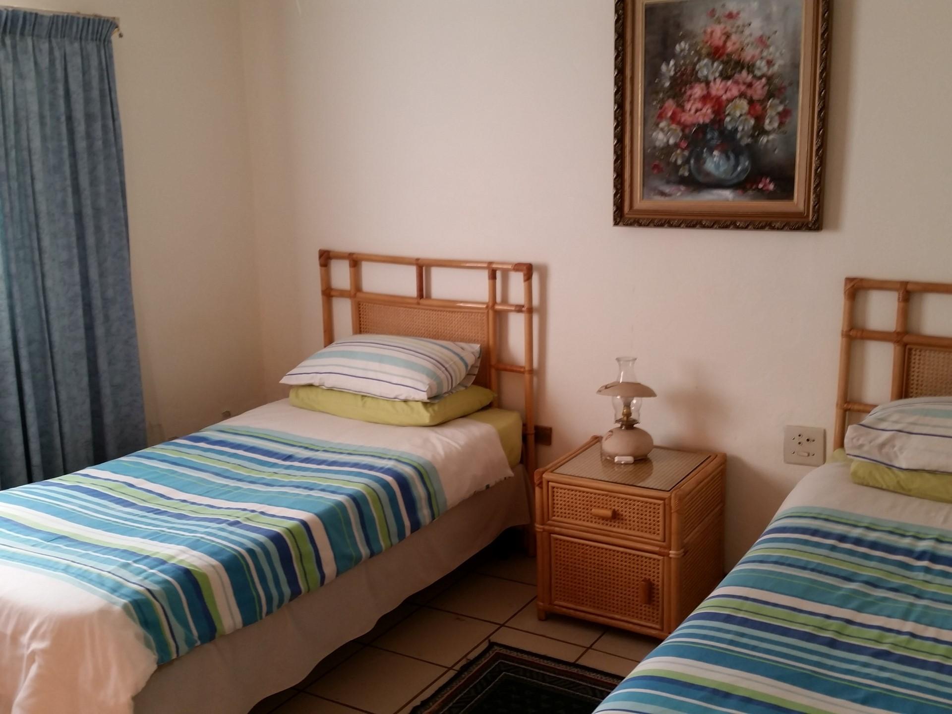Bed Room 2 - 18 square meters of property in Bronkhorstspruit