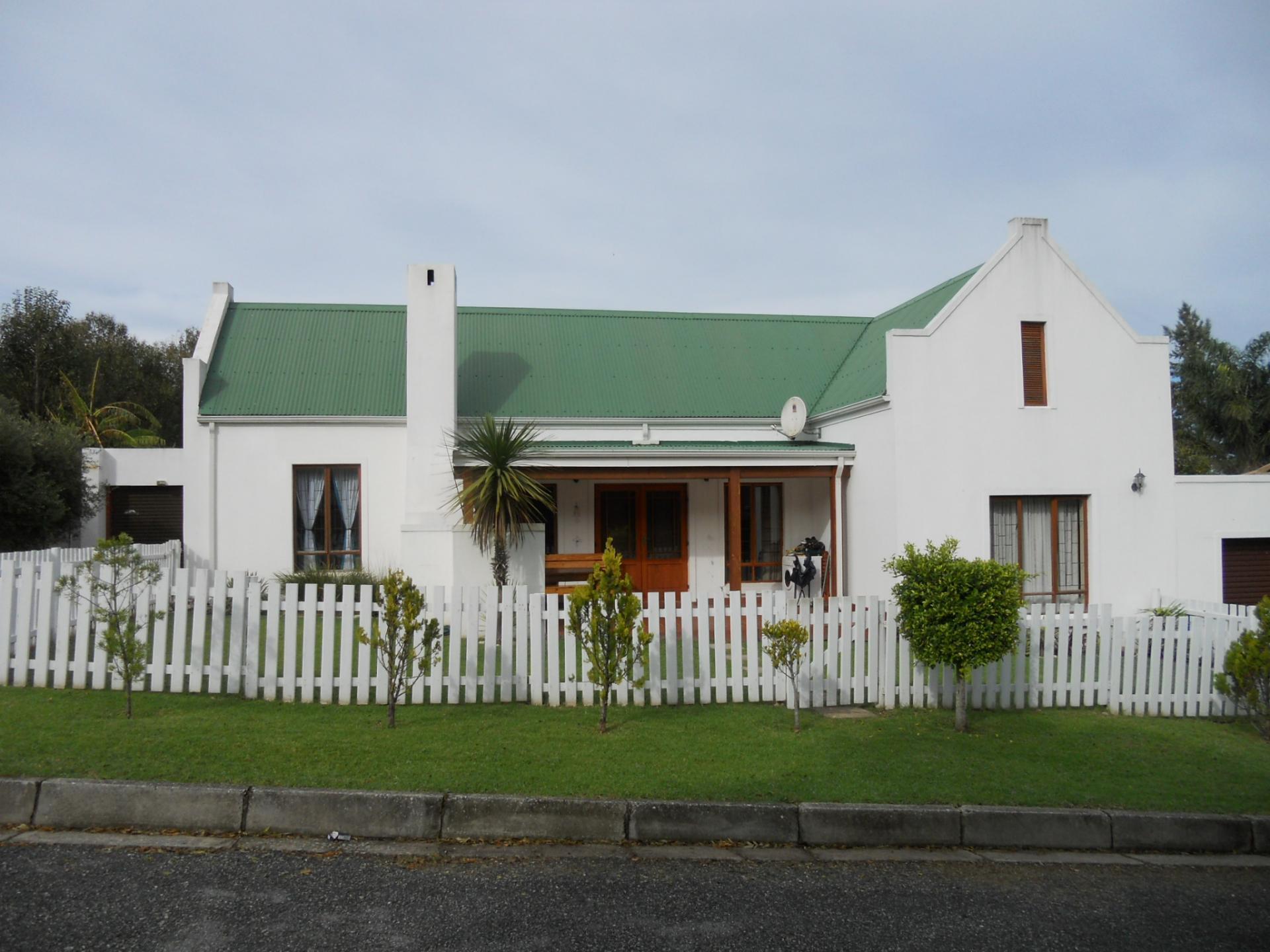 Front View of property in Bergsig - George