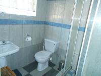 Main Bathroom - 8 square meters of property in Glen Austin AH (Midrand)