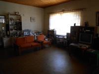 Lounges - 29 square meters of property in Krugersdorp