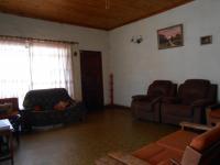 Lounges - 29 square meters of property in Krugersdorp