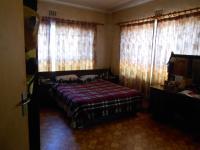 Bed Room 1 - 17 square meters of property in Krugersdorp