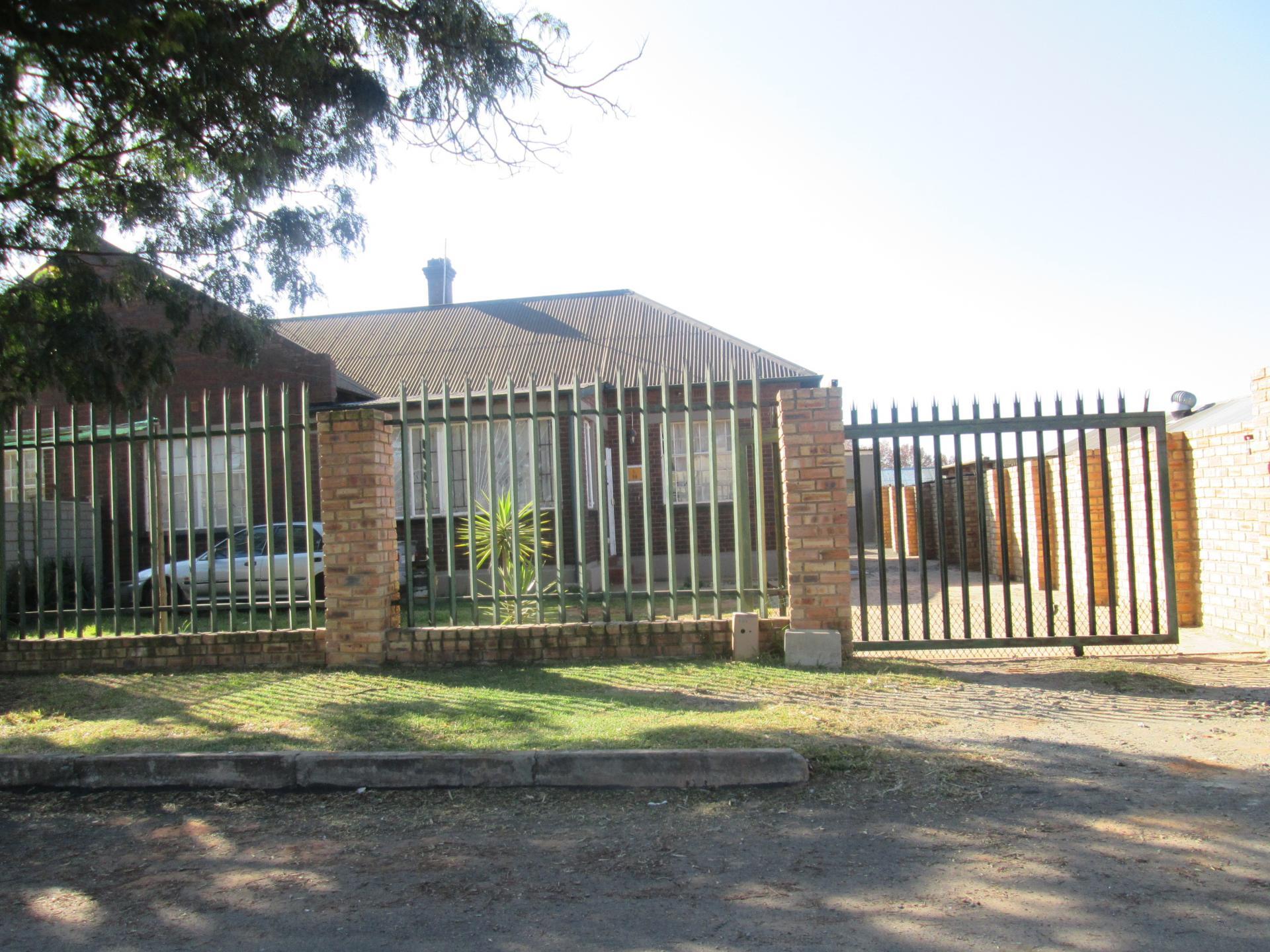 Front View of property in West Village