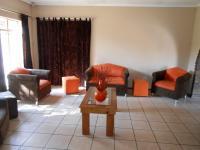 Lounges - 29 square meters of property in Dalpark